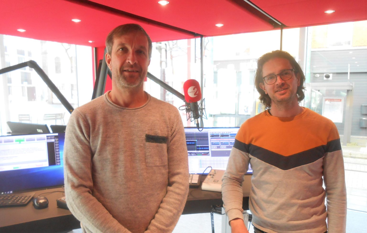 Radio 2 Antwerpen Inaugurates New Pop-up Studios - Radio World