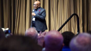 Al Roker speaks at the IBS conference in New York City. Photo by Nick Williams.